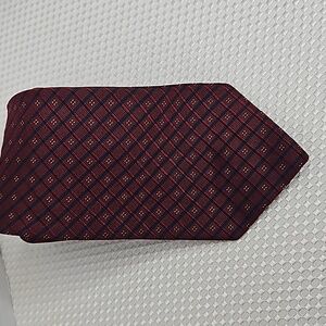 Tommy Hilfiger Burguny ,navy gold tie